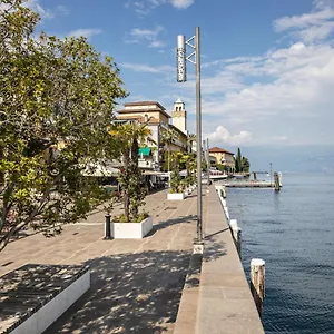 https://le-pleiadi-merope.it-lombardy.com