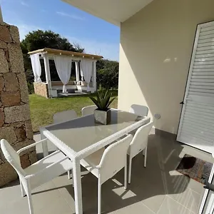 https://villa-stella-marina-valledoria-sardinia.in-sardinia.net